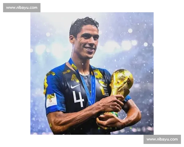 新赛季强队对决背后的战术博弈与数据解析及球员状态评估趋势展望 - 副本 (2)