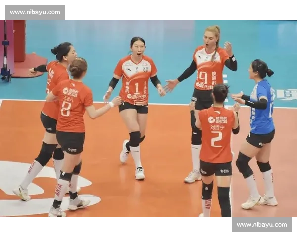 河南女排升降赛首回合力克深圳澳洲虎以三比零领先 最新排球比分热报 - 副本 (2)