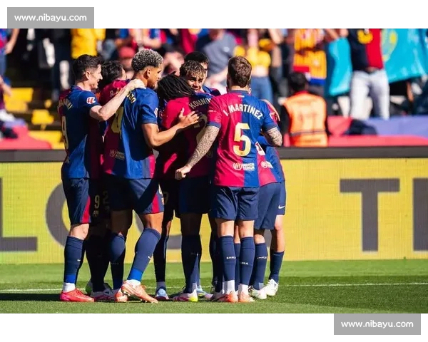 深度解析焦点足球赛事回顾与战术博弈全景透视经典对决与数据前瞻 - 副本 (2)