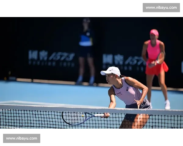 澳网赛场风云再起新星老将激战引发全球网坛热议与期待升温 - 副本 (2)