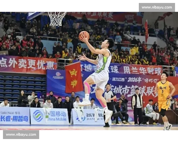 篮球鏖战终场绝杀定胜负全场比分揭晓引热议双方攻防对决高潮迭起 篮球鏖战终场绝杀定胜负全场比分揭晓引热议双方攻防对决高潮迭起